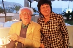 14_ Galtung und Dr_ Gabriela Sonnenberg_ die Kontaktherstellerin