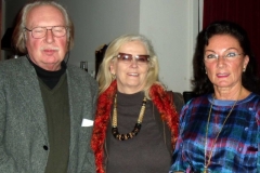 5. Der  Kuenstler Hans-Dieter Zingraff, Gattin Mona u. Natascha